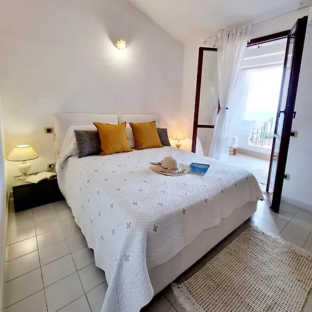 Kal'e Moru Beach Modern Sea View House *